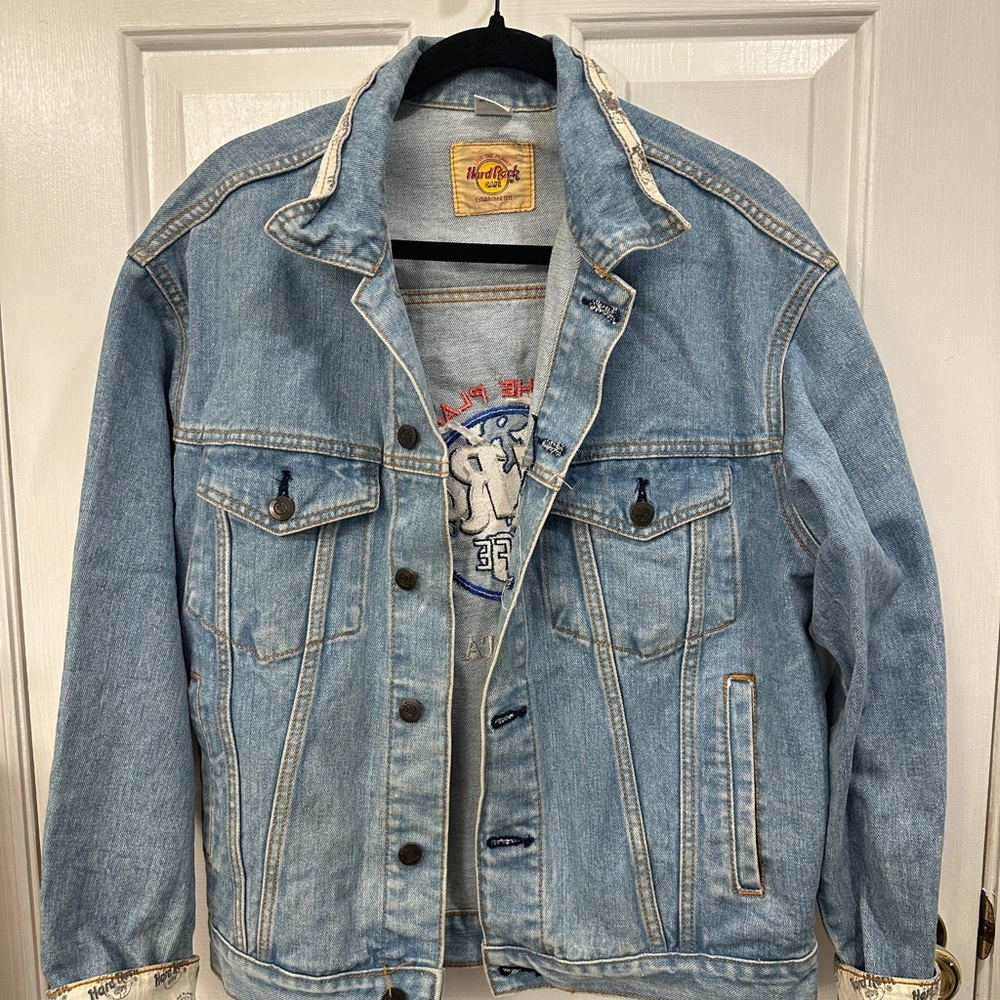 Hard Rock Cafe Light Blue Denim Shirt Jacket